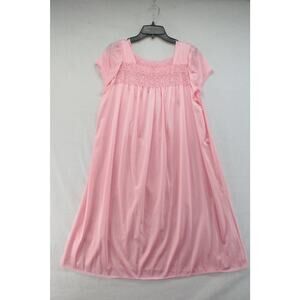Vanity Fair Pink Nylon Nightie Nightgown M USA Rosebud Lace Cottagecore